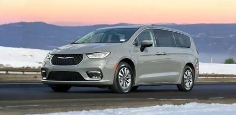 Chrysler Pacifica 2023