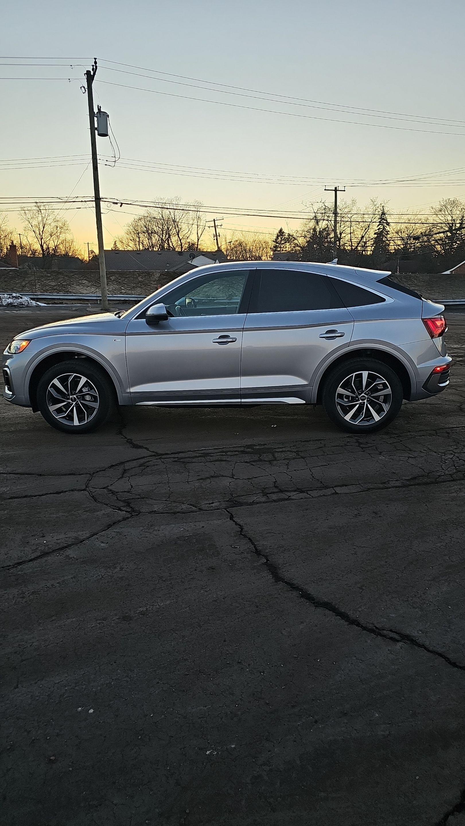 Audi Q5 2022 in Madison Heights, MI