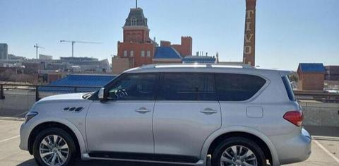 INFINITI QX80 2017
