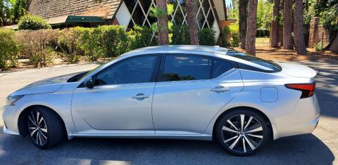 Nissan Altima 2019