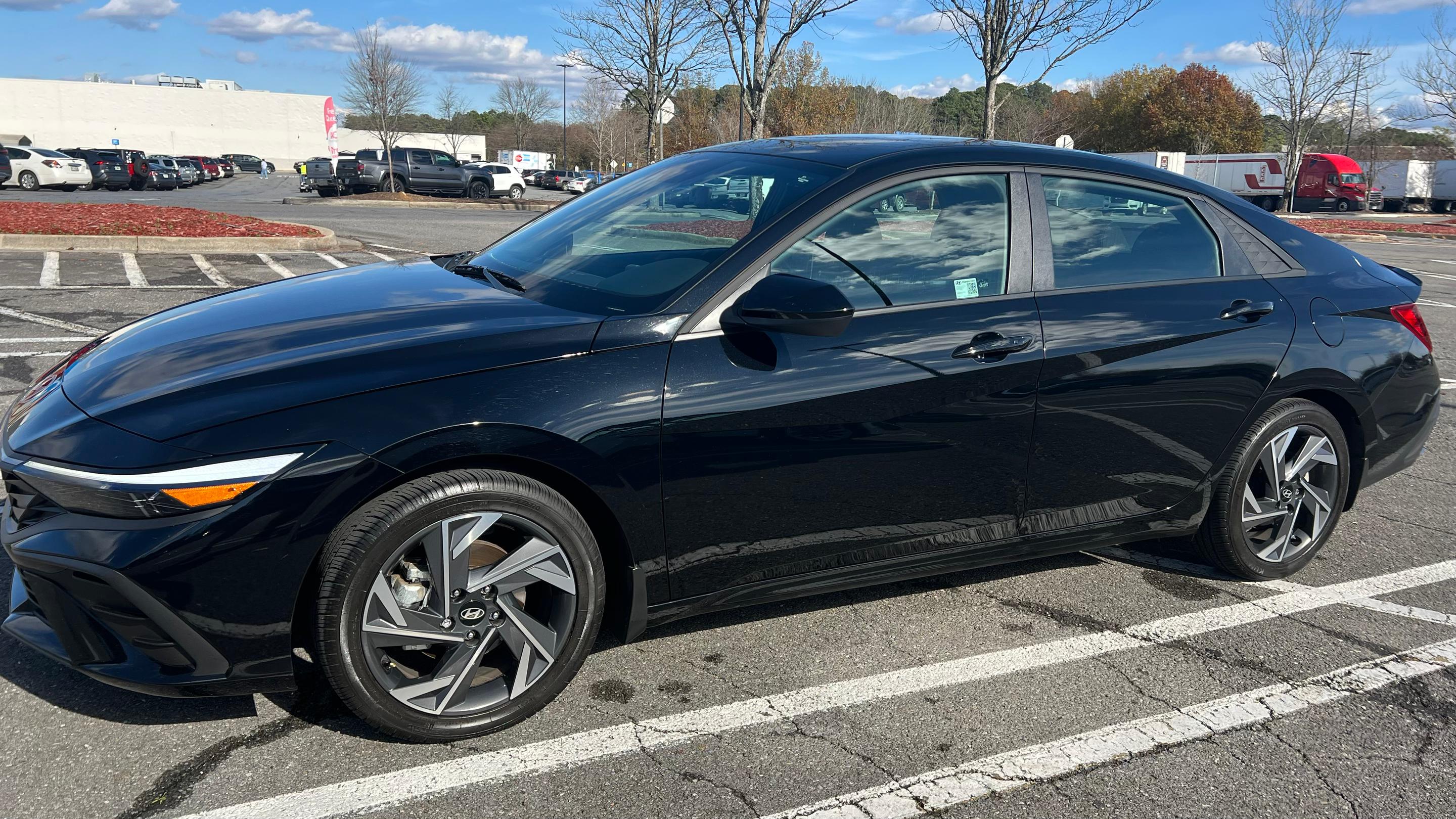 Hyundai Elantra 2025 in Atlanta, GA