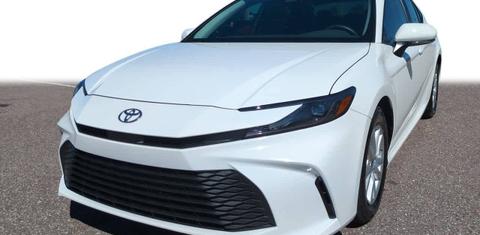 Toyota Camry Hybrid 2025