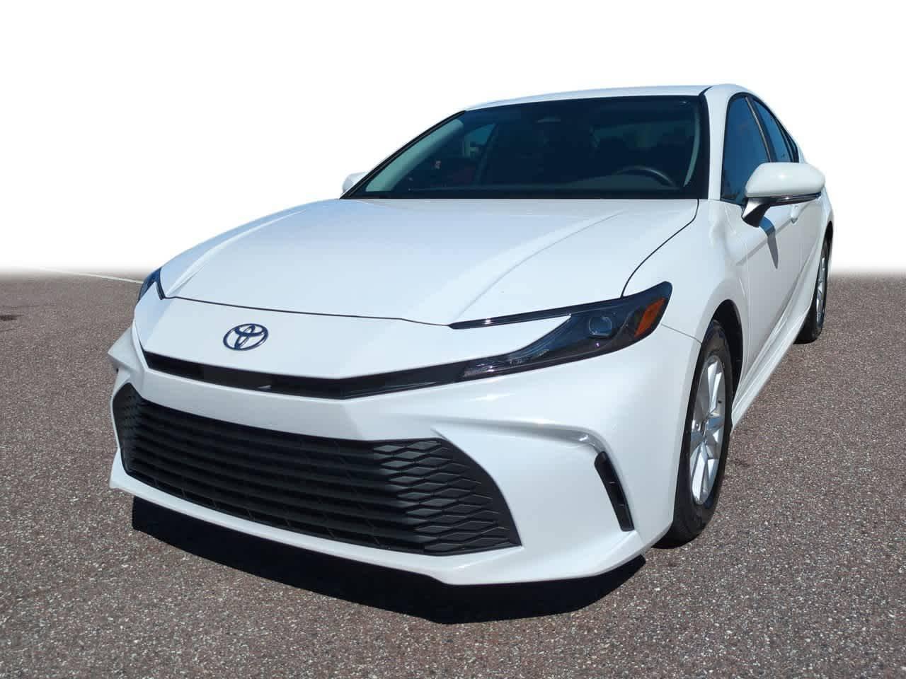 Toyota Camry Hybrid 2025 in Newport Beach, CA