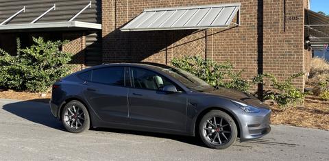 Tesla Model 3 2023