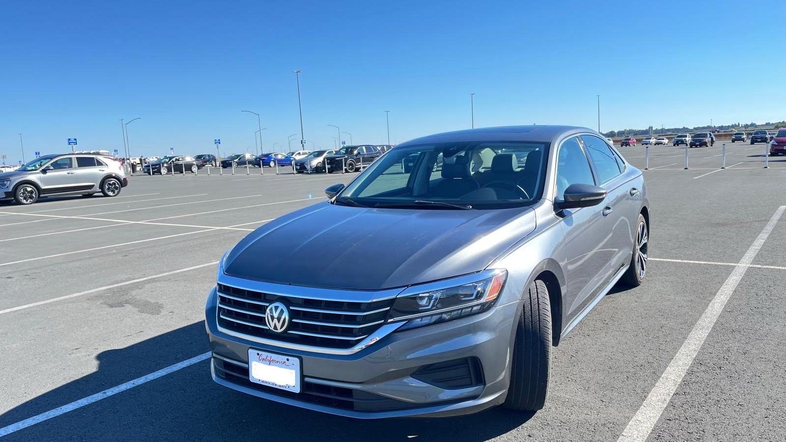 Volkswagen Passat 2022 in Sacramento, CA