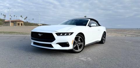 Ford Mustang 2024
