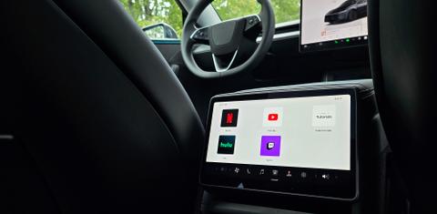 Tesla Model Y 2026