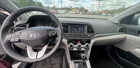 Hyundai Elantra 2019