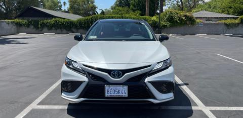 Toyota Camry Hybrid 2021