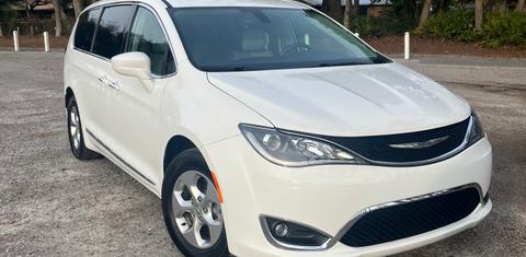 Chrysler Pacifica 2017