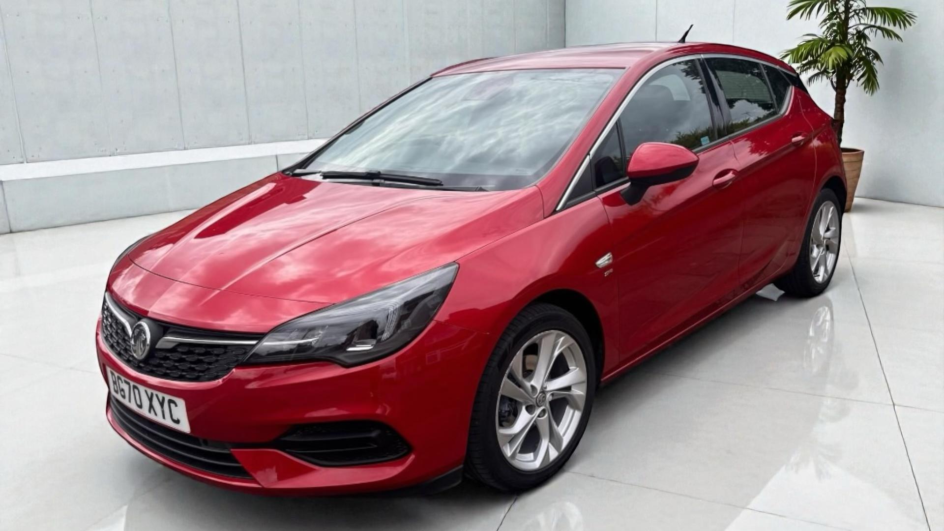 Vauxhall Astra 2020 in Luton