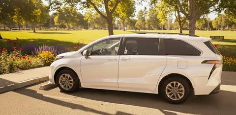 Toyota Sienna 2026