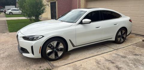 BMW i4 2023