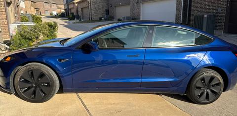 Tesla Model 3 2024
