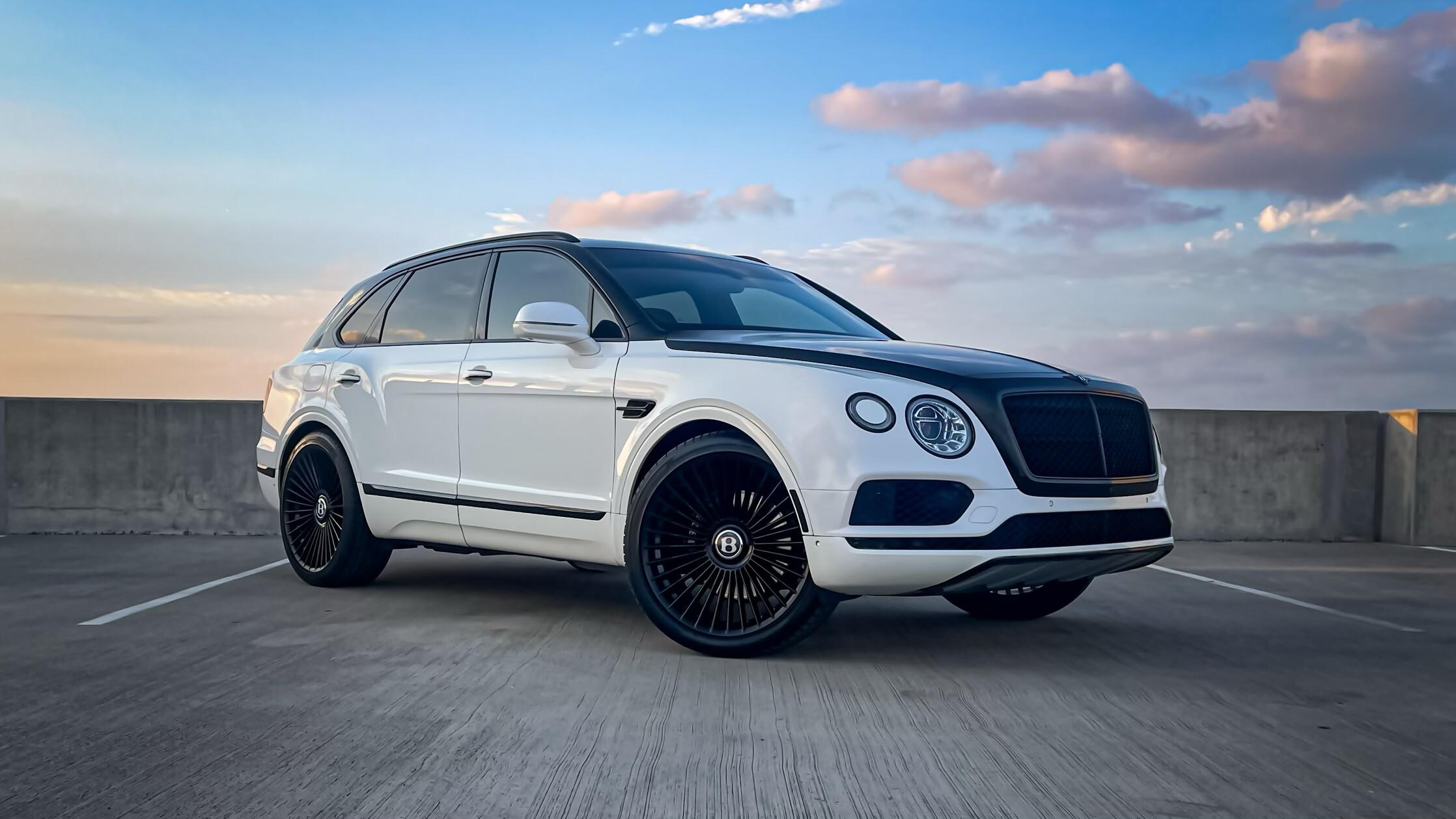 Bentley Bentayga 2017 in 