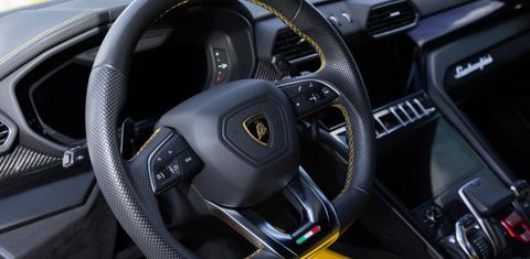 Lamborghini Urus 2021
