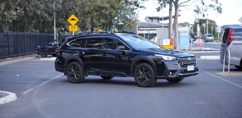 Subaru OUTBACK 2021