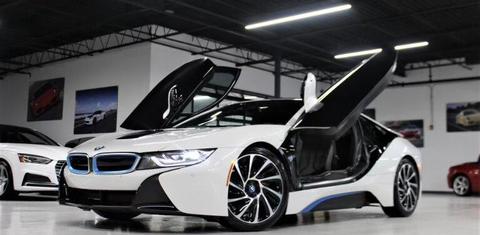 BMW i8 2016