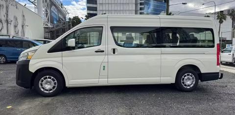 Toyota HIACE 2021