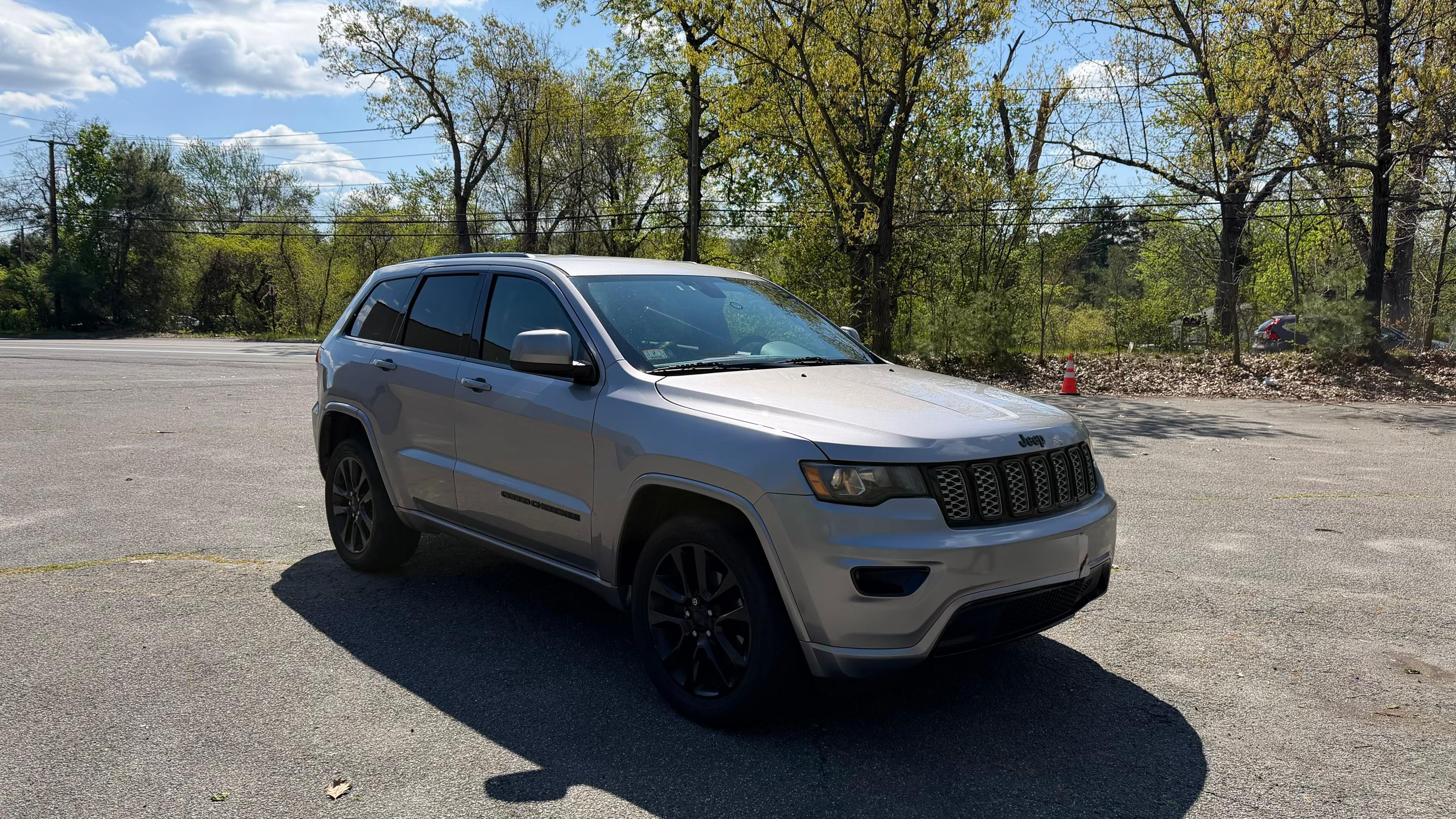 Jeep Grand Cherokee 2017 in 