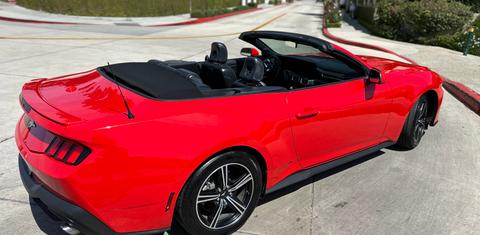 Ford Mustang 2024