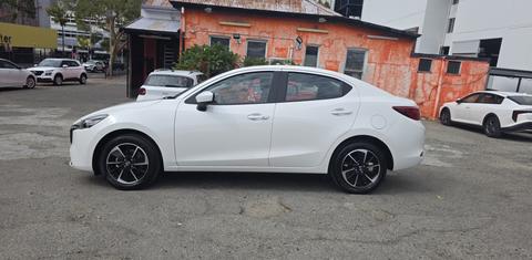 Mazda MAZDA2 2025