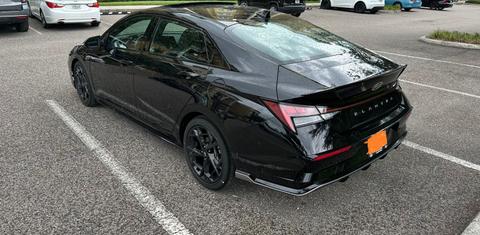 Hyundai Elantra 2025