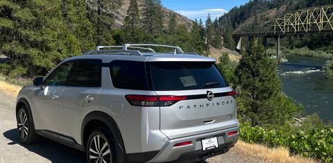 Nissan Pathfinder 2025