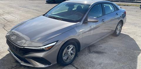 Hyundai Elantra 2025