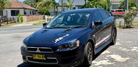 Mitsubishi LANCER 2013
