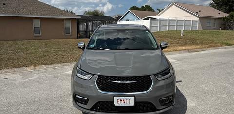 Chrysler Pacifica 2023