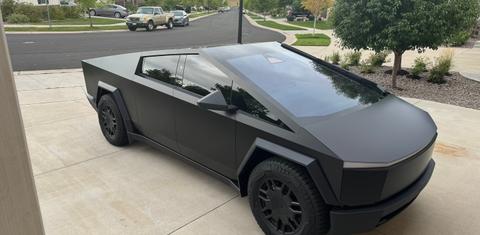 Tesla Cybertruck 2024