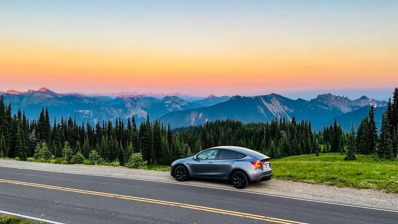 Tesla Model Y 2024 in 