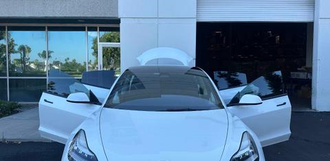 Tesla Model 3 2022
