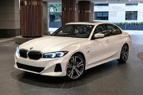 BMW 3 Series 2023 en Plano