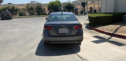 Nissan Versa 2025
