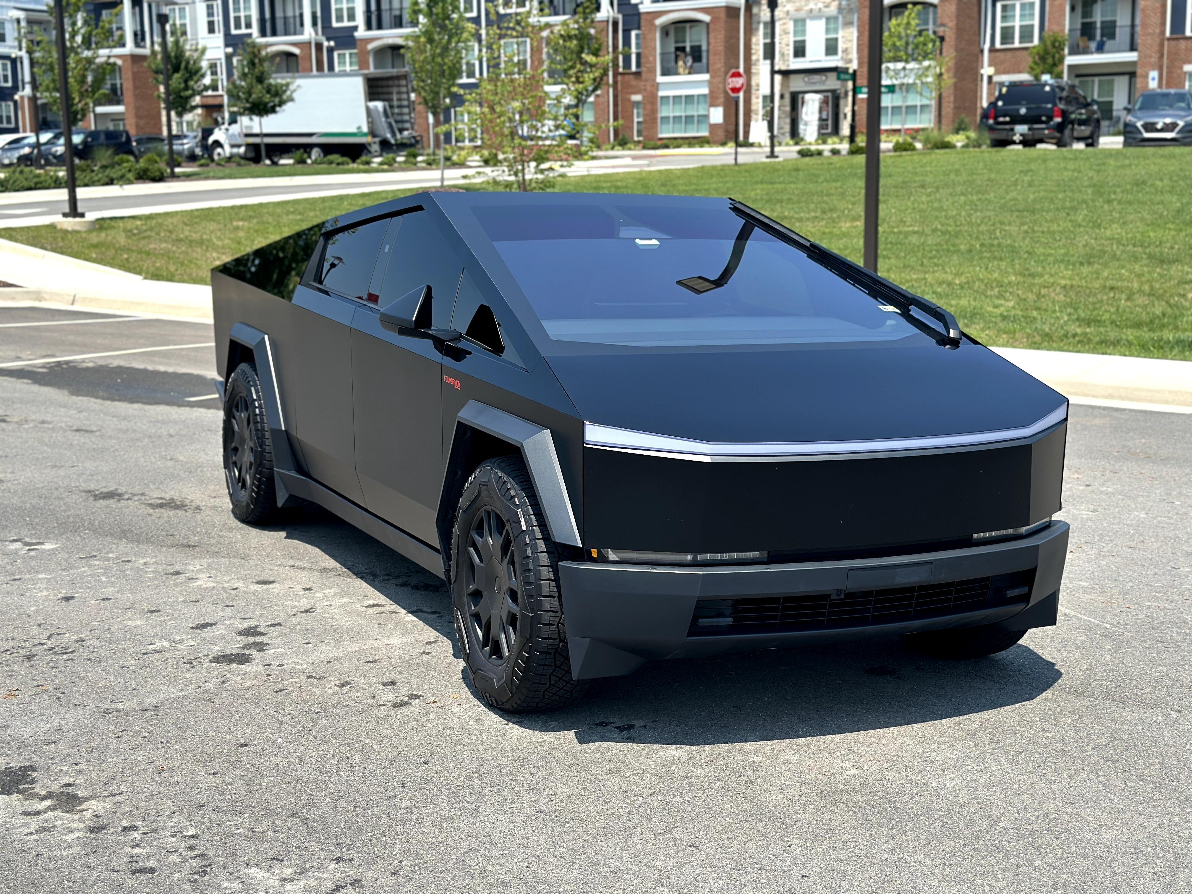Tesla Cybertruck 2024 in Midlothian, VA