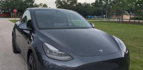 Tesla Model Y 2022