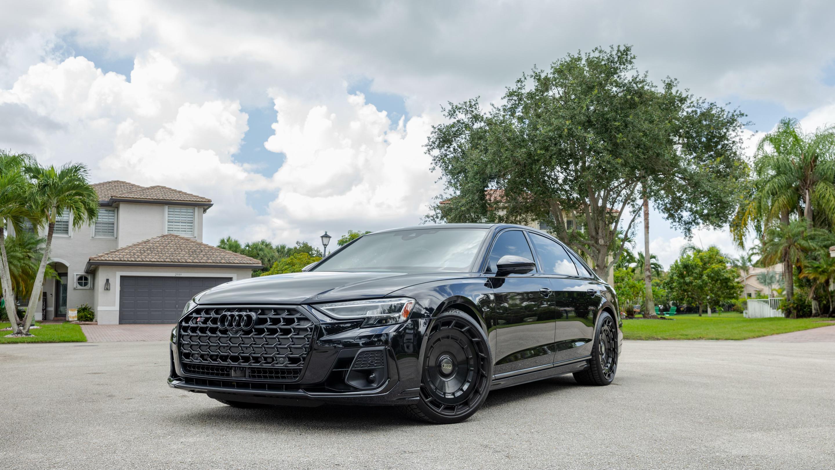 Audi S8 2024 in Miami Gardens, FL
