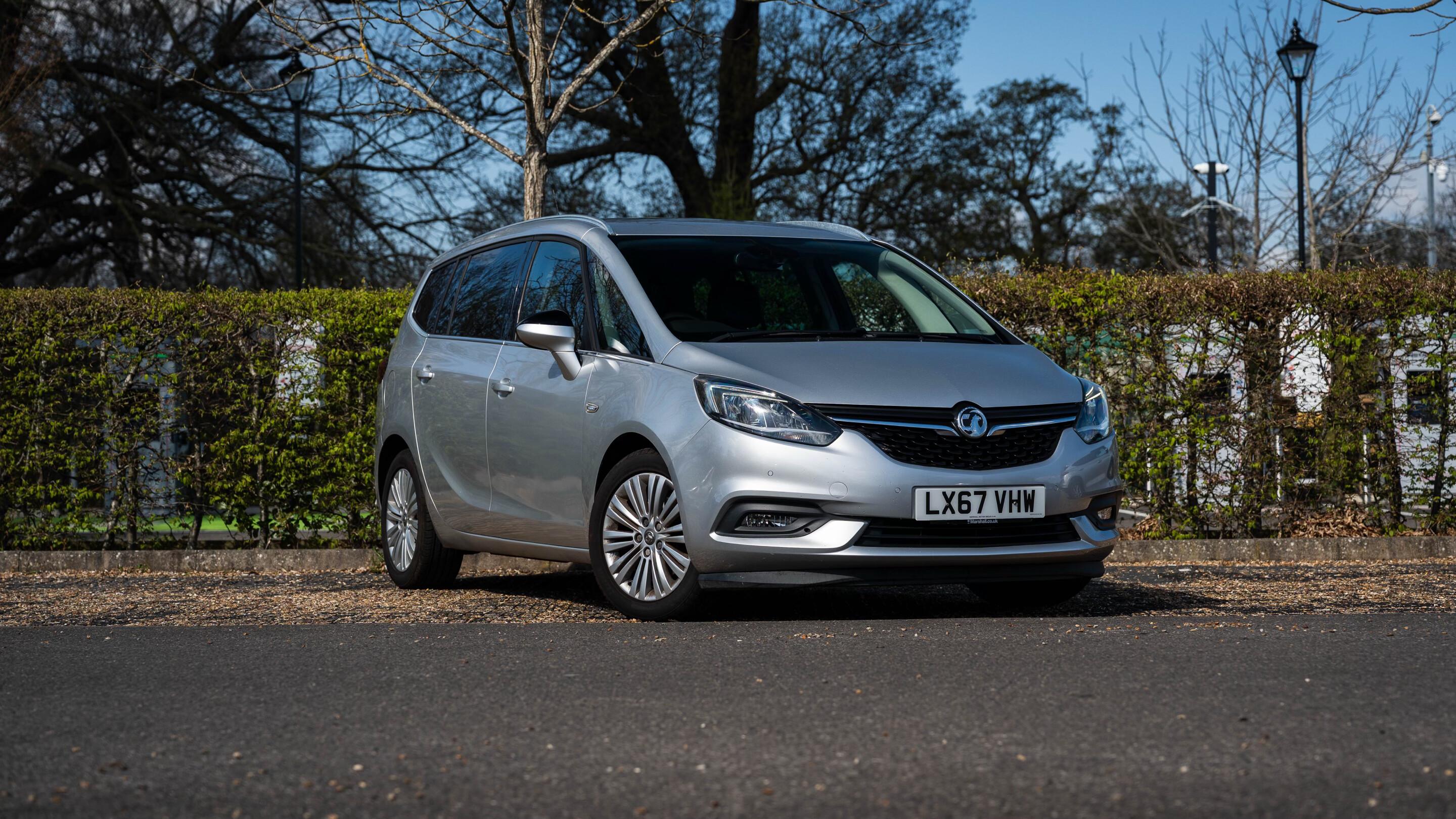 Vauxhall Zafira Tourer 2017 in Isleworth