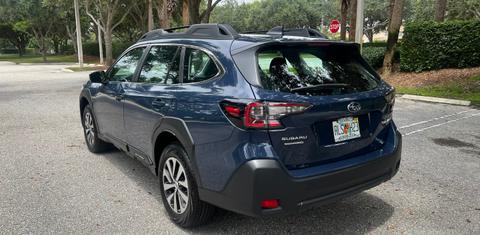 Subaru Outback 2025