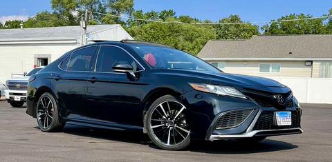 Toyota Camry 2021