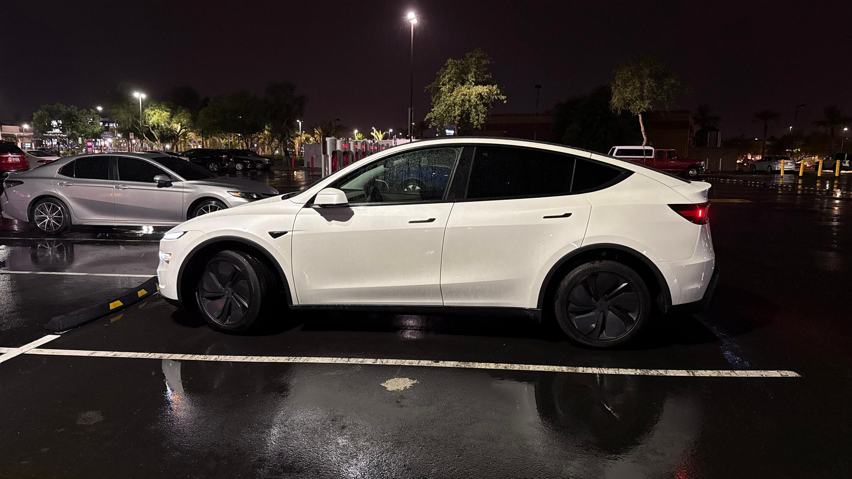 Tesla Model Y 2026 in Phoenix, AZ