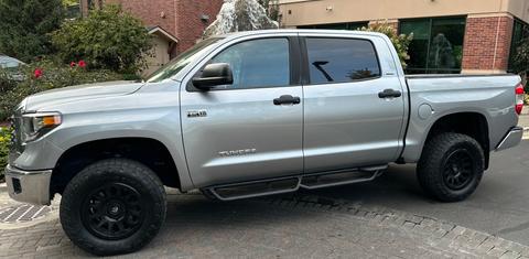 Toyota Tundra 2021