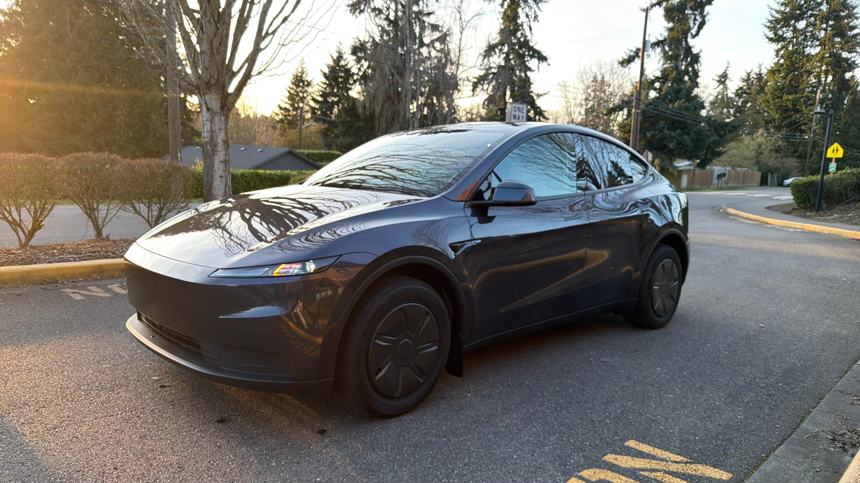 Tesla Model Y 2026 in Burien, WA
