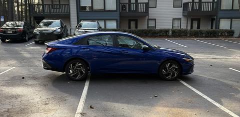Hyundai Elantra 2025