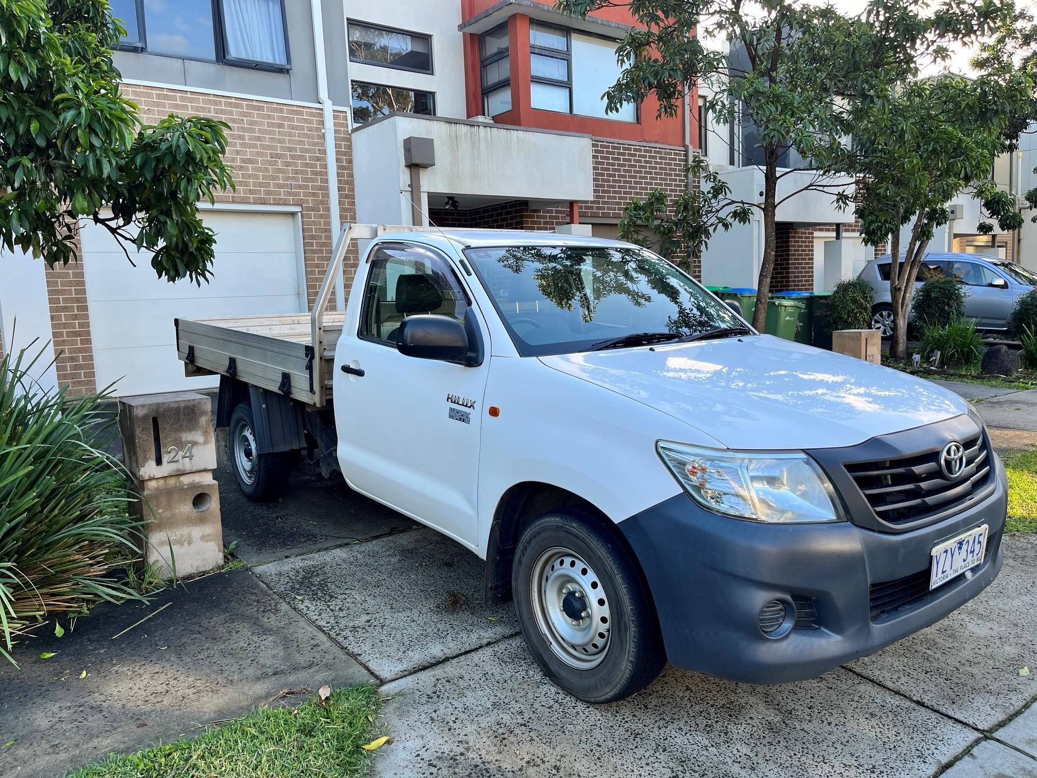 Toyota HILUX 2013 in Avondale Heights