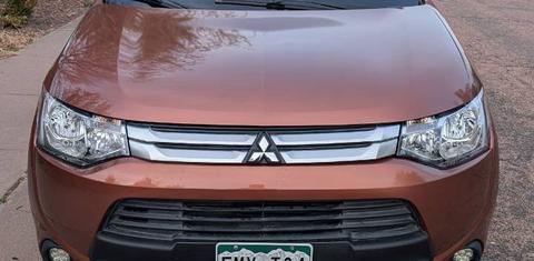 Mitsubishi Outlander 2015