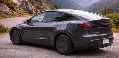 Tesla Model Y 2026