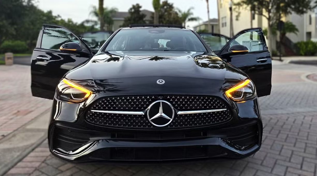 Mercedes-Benz C-Class 2024 in 